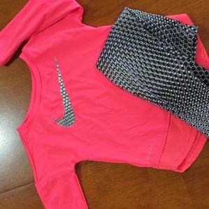 Nike toddler 2 piece set